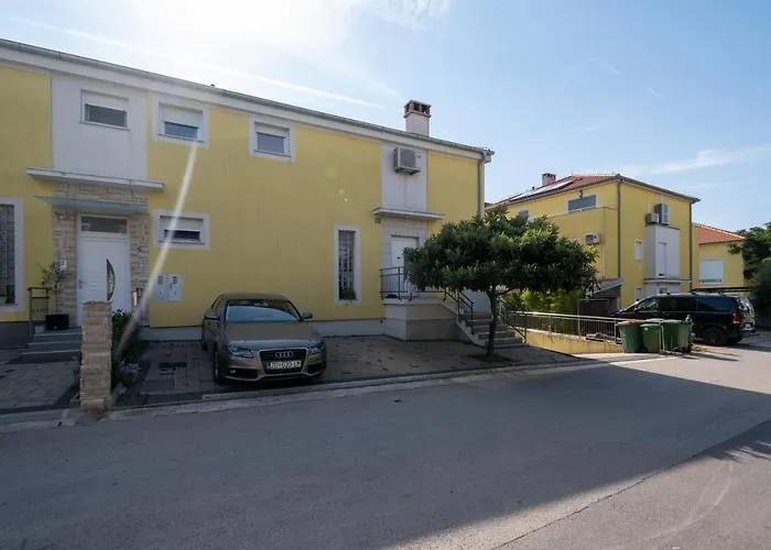度假居 House With A Parking Space - 11744
